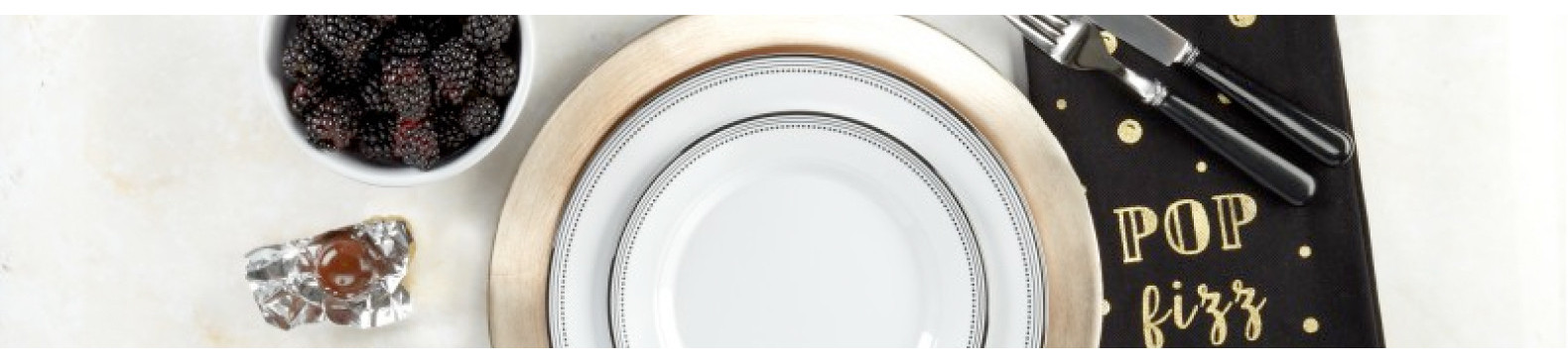 Classica Black MELAMINGESCHIRR von Q SQUARED - Melamin online kaufen